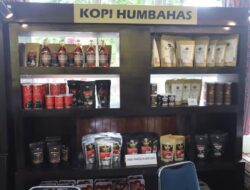 Pemkab Humbahas Tampilkan Batik Humbang dan Produk Unggulan di PR Pemkab SU