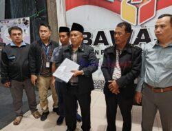 Tim Hukum Paslon 01 Laporkan Dugaan Money Politik Ke Bawaslu Prabumulih