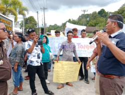 Aliansi Pemantau Transparansi Indonesia, Bersama Ratusan Masyarakat Taput Unjuk Rasa ke Kejaksaan Negeri Taput