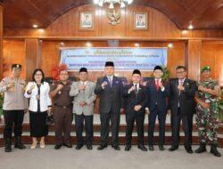 Rapat Paripurna DPRD Kabupaten Tapanuli Utara Dalam Rangka Penyampaian Pidato Sambutan Pertama Bupati dan Wakil Bupati Tapanuli Utara Masa Jabatan Tahun 2025-2030