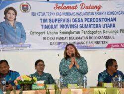 Ketua TP PKK Kabupaten Humbahas laksanakan Supervisi Desa Percontohan Kategori Tingkat Provinsi Sumatera Utara Kategori Usaha Peningkatan Pendapatan Keluarga PKK
