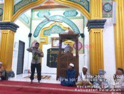 Polsek Langgam Gelar Kultum Subuh Keliling, Ajak Warga Jaga Keamanan Selama Ramadhan