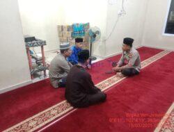 Polsek Pangkalan Kuras Gelar Kultum Subuh Keliling di Musholla Al Azhar