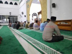 Lewat Subuh Berjamaah, Polsek Ukui Ajak Masyarakat Jaga Kamtibmas