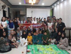 Petugas Parkir di Pangkalan Kuras Gelar Buka Puasa Bersama dan Santuni 35 Anak Yatim