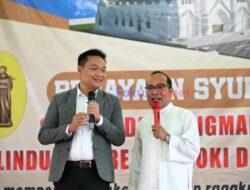 Bupati Humbahas Hadiri Perayaan Paskah dan Pesta Pelindung Gereja Paroki ST Fidelis Doloksanggul