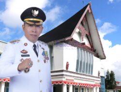 Birokrasi Bayangan di Pemkab Taput: Jejak Warisan Nikson yang Masih Mengakar