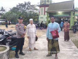 Sholat Idul Fitri di Masjid Jami Baiturrohman Desa Pematang Tinggi Lancar, Polsek Kerumutan Amankan Kegiatan
