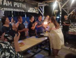 Acara Syukuran Ulang Tahun Pangulu Nagori Pokan Baru Jefri Gultom SH Berlangsung Meriah di Cafe Hitam Putih