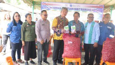 SOL Bagikan Bibit Bawang Merah 1735 Kg ke Petani di Pahae Jae