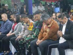 Bupati Tapanuli Utara Pimpin Seruan Aksi Simbolik 1.000 lilin