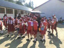 Tingkatkan Minat Baca, Perpustakaan Keliling Hadir di SDN Parhorboan