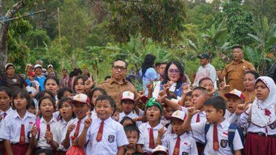 ‎Kunjungan ke Dolok Nauli, Bupati Tapanuli Utara Dorong Sinergi Desa dan Percepatan Pembangunan