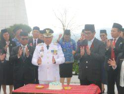 Bupati Taput Pimpin Upacara Peringatan Hari Otonomi Daerah XXX