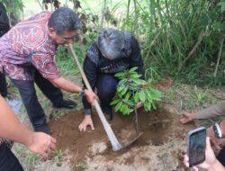 ‎Pemkab Tapanuli Utara gandeng TJSL PT. Taspen (Persero) berikan 1.500 bibit Durian Unggul kepada Kelompok Tani Kecamatan Parmonangan ‎